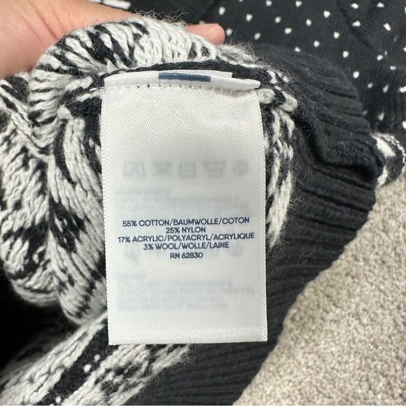 Lands’ End Women’s Wool Blend Cozy Lofty Jacquard Shawl Cardigan Sweater Black S - Picture 11 of 13